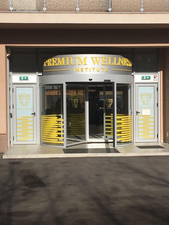 Premium Wellness Institute Hotel Bucharest Luaran gambar